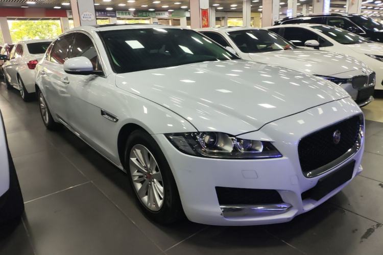 Used Jaguar XFL 2017 XFL 2.0T 240PS Premium Edition Exterior 1