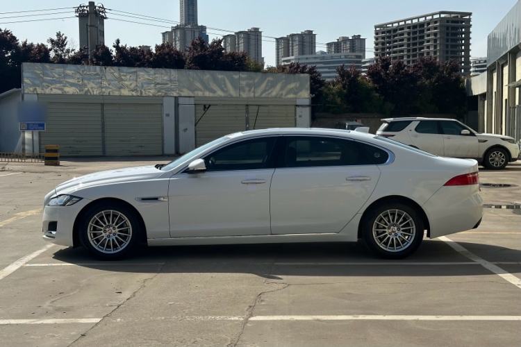 Used Jaguar XFL 2017 XFL 2.0T 200PS Luxury Edition Exterior 3