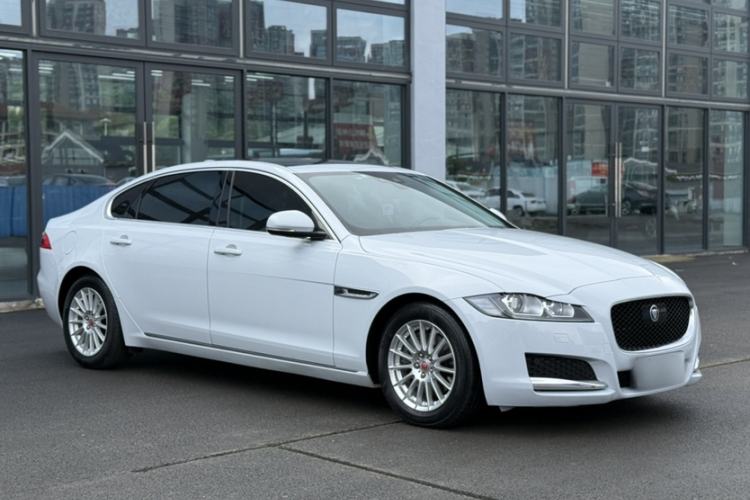 Used Jaguar XFL 2017 XFL 2.0T 200PS Windflower Edition Exterior 5