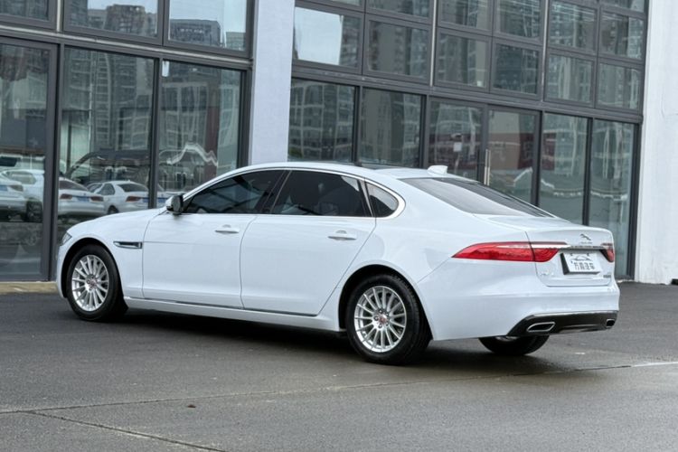 Used Jaguar XFL 2017 XFL 2.0T 200PS Windflower Edition Exterior 6