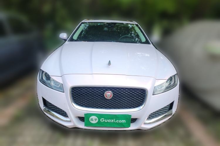 Used Jaguar XFL 2017 XFL 2.0T 200PS Windflower Edition Front