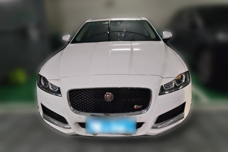 Used Jaguar XFL 2017 XFL 2.0T 240PS Luxury Edition Front