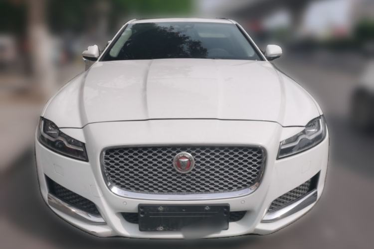 Used Jaguar XFL 2017 XFL 2.0T 240PS Premium Edition Front