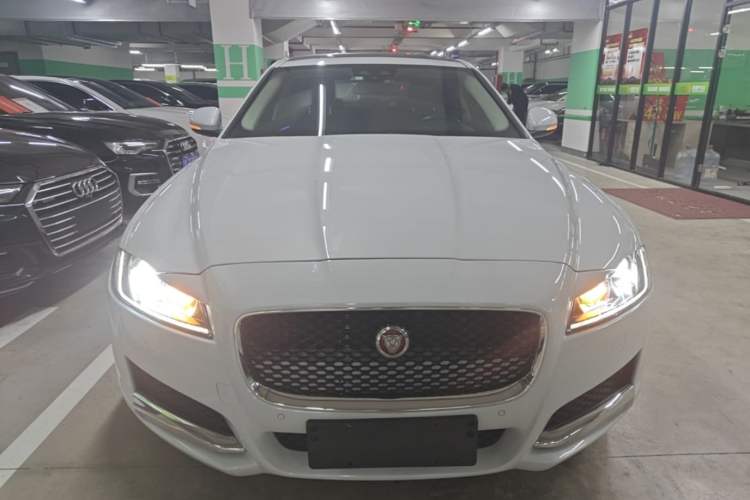 Used Jaguar XFL 2017 XFL 2.0T 200PS Luxury Edition Front