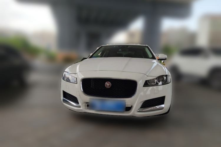 Used Jaguar XFL 2017 XFL 2.0T 240PS Luxury Edition Front