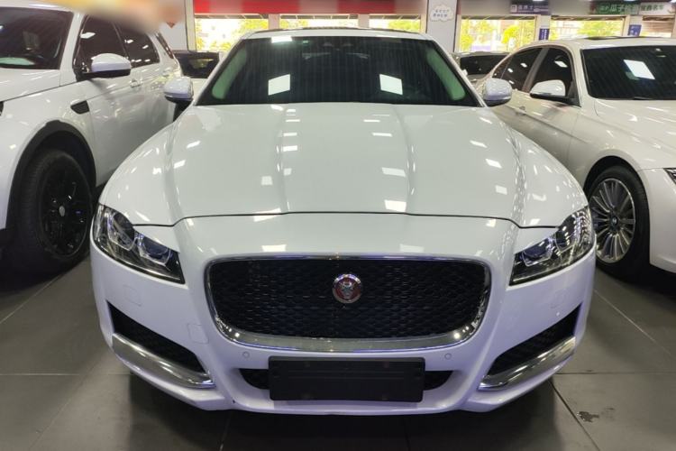 Used Jaguar XFL 2017 XFL 2.0T 240PS Premium Edition Front