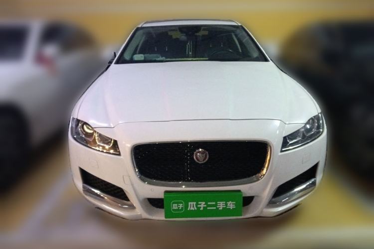 Used Jaguar XFL 2017 XFL 2.0T 200PS Luxury Edition Front