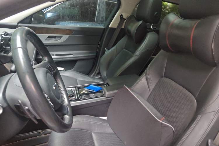 Used Jaguar XFL 2017 XFL 2.0T 240PS Luxury Edition Left Front Seat