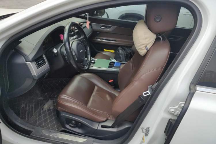Used Jaguar XFL 2017 XFL 2.0T 240PS Premium Edition Left Front Seat