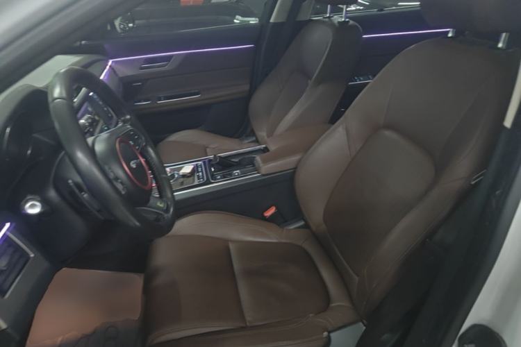 Used Jaguar XFL 2017 XFL 2.0T 200PS Luxury Edition Left Front Seat