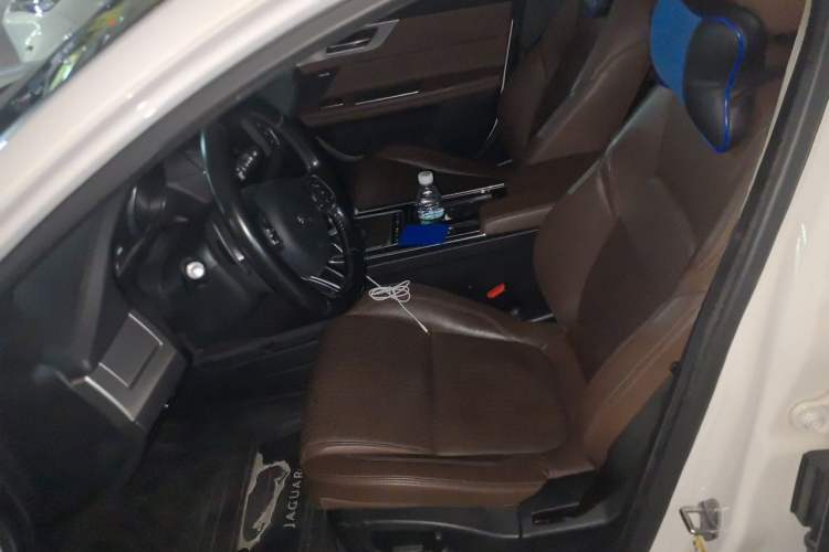 Used Jaguar XFL 2017 XFL 2.0T 240PS Luxury Edition Left Front Seat