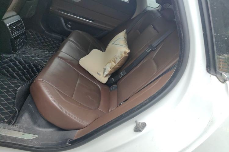 Used Jaguar XFL 2017 XFL 2.0T 240PS Premium Edition Left Rear Seat