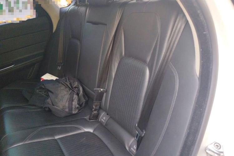 Used Jaguar XFL 2017 XFL 2.0T 240PS Luxury Edition Left Rear Seat