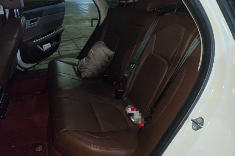 Used Jaguar XFL 2017 XFL 2.0T 240PS Luxury Edition Left Rear Seat