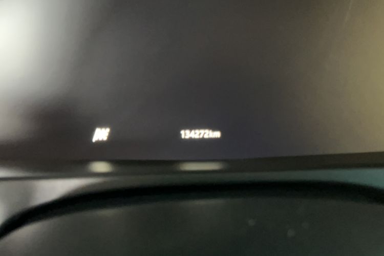 Used Jaguar XFL 2017 XFL 2.0T 240PS Premium Edition Odometer Close Up