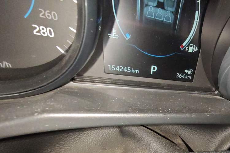 Used Jaguar XFL 2017 XFL 2.0T 240PS Luxury Edition Odometer Close Up