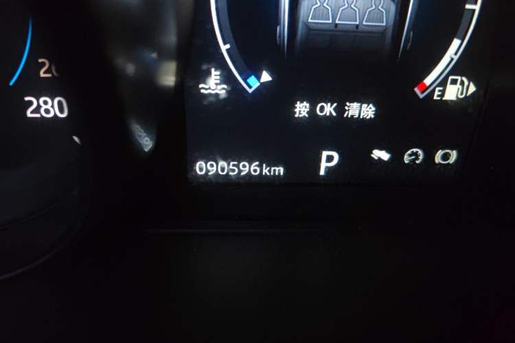Used Jaguar XFL 2017 XFL 2.0T 240PS Luxury Edition Odometer Close Up
