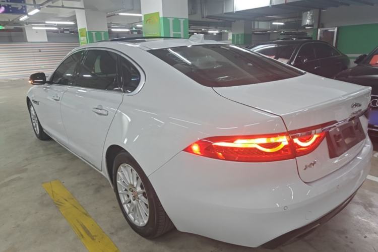 Used Jaguar XFL 2017 XFL 2.0T 200PS Luxury Edition Rear Left 45 Deg