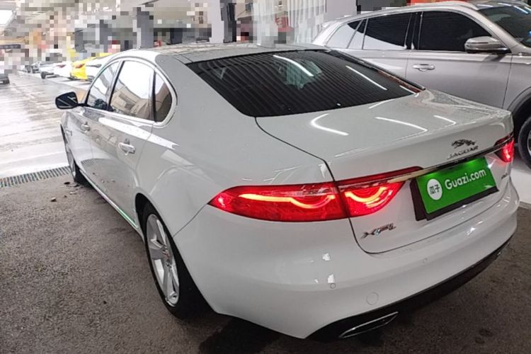 Used Jaguar XFL 2017 XFL 3.0 SC 340 PS Premium Edition Rear Left 45 Deg
