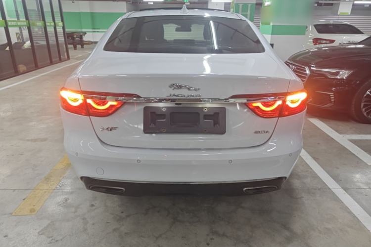 Used Jaguar XFL 2017 XFL 2.0T 200PS Luxury Edition Rear
