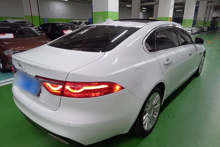 Used Jaguar XFL 2017 XFL 2.0T 240PS Luxury Edition Rear Right 45 Deg