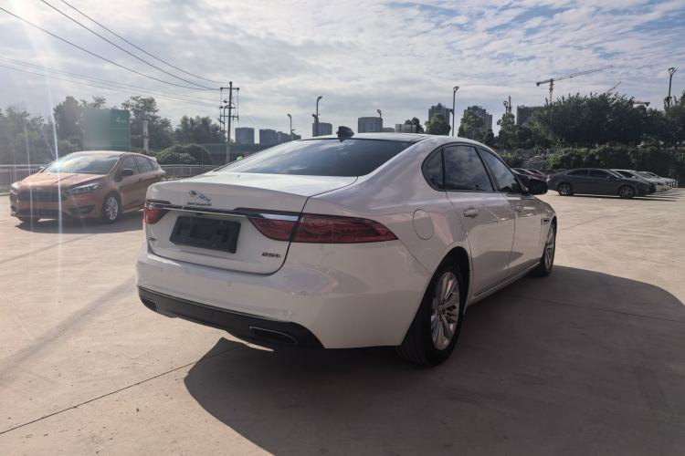 Used Jaguar XFL 2017 XFL 2.0T 240PS Luxury Edition Rear Right 45 Deg