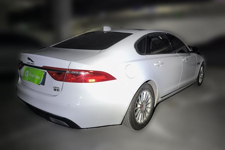 Used Jaguar XFL 2017 XFL 2.0T 200PS Windflower Edition Rear Right 45 Deg