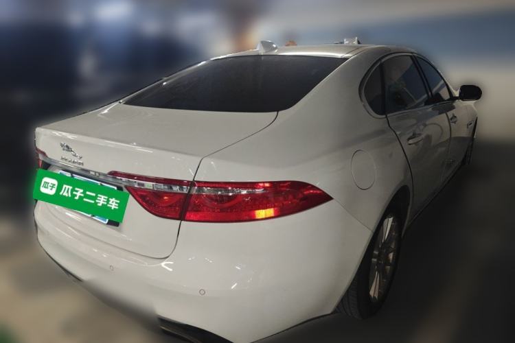 Used Jaguar XFL 2017 XFL 2.0T 200PS Luxury Edition Rear Right 45 Deg