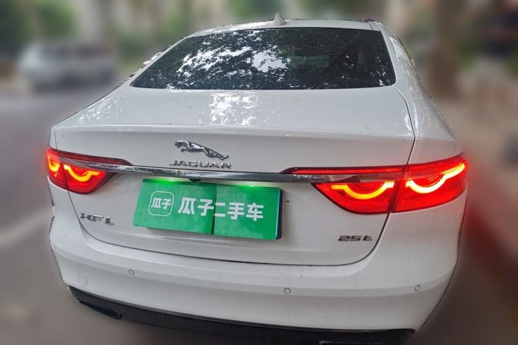Used Jaguar XFL 2017 XFL 2.0T 240PS Luxury Edition Rear