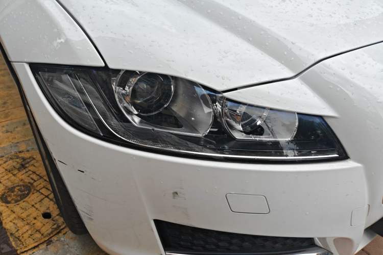 Used Jaguar XFL 2017 XFL 2.0T 240PS Luxury Edition Right Front Headlight