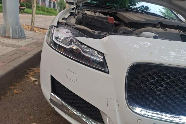 Used Jaguar XFL 2017 XFL 2.0T 240PS Luxury Edition Right Front Headlight
