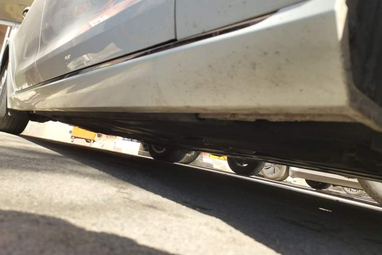 Used Jaguar XFL 2017 XFL 2.0T 200PS Luxury Edition Right Side Sill