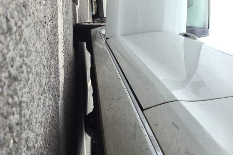 Used Jaguar XFL 2017 XFL 2.0T 200PS Elite Edition Right Side Sill