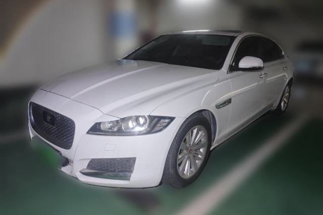Used Jaguar XFL 2017 XFL 2.0T 240PS Premium Edition