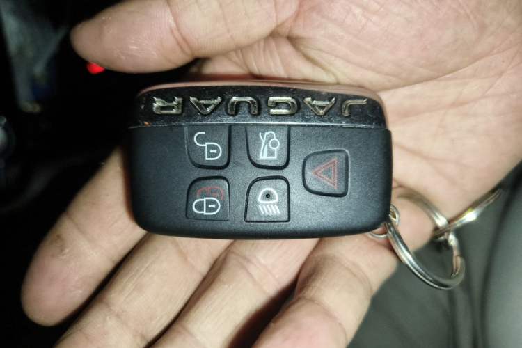 Used Jaguar XFL 2017 XFL 2.0T 240PS Luxury Edition Vehicle Key