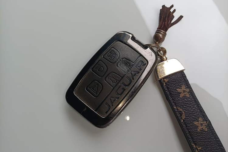 Used Jaguar XFL 2017 XFL 2.0T 240PS Luxury Edition Vehicle Key