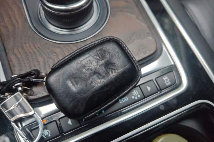 Used Jaguar XFL 2017 XFL 2.0T 240PS Luxury Edition Vehicle Key