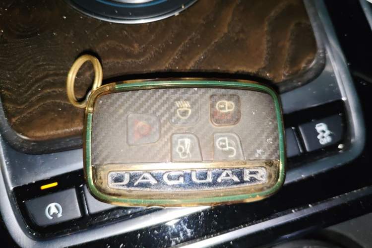 Used Jaguar XFL 2017 XFL 2.0T 240PS Luxury Edition Vehicle Key