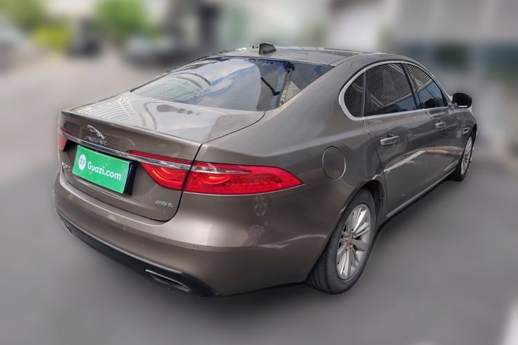 Used Jaguar XFL 2017 XFL 2.0T 240PS Luxury Edition Exterior 5
