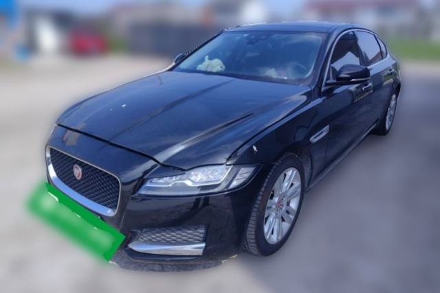 Jaguar XFL 2018 XFL 2.0T 250 PS Luxury Edition usado