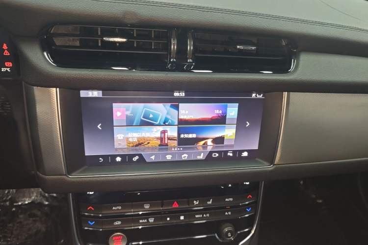Used Jaguar XFL 2018 XFL 2.0T 250 PS Luxury Edition Audio And AC Panel