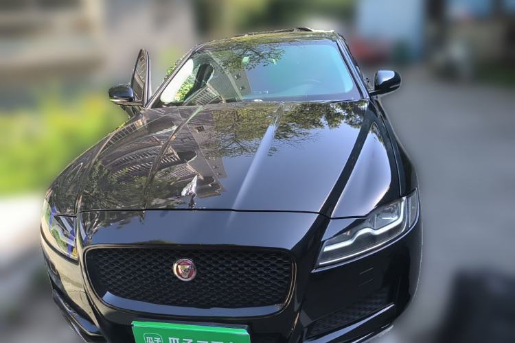 Used Jaguar XFL 2018 XFL 2.0T 250 PS Premium Edition Front