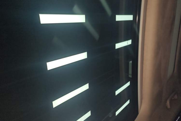 Used Jaguar XFL 2018 XFL 2.0T 250 PS Luxury Edition Headliner