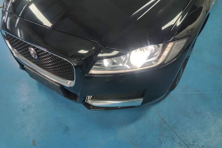 Used Jaguar XFL 2018 XFL 2.0T 200PS Elite Edition Left Front Headlight