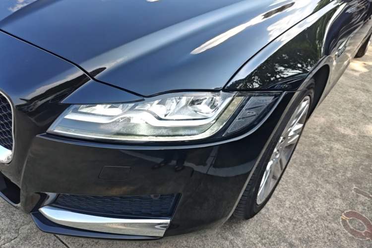 Used Jaguar XFL 2018 XFL 2.0T 250 PS Premium Edition Left Front Headlight