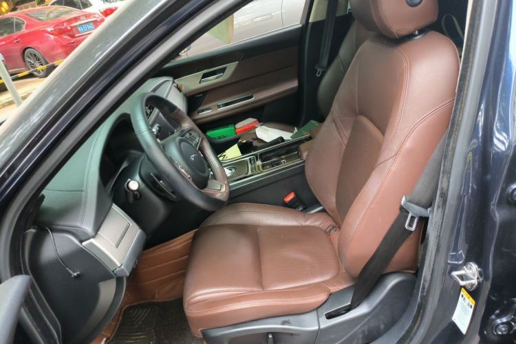 Used Jaguar XFL 2018 XFL 2.0T 250 PS Luxury Edition Left Front Seat