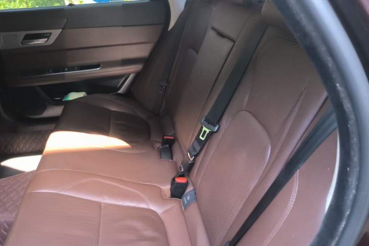 Used Jaguar XFL 2018 XFL 2.0T 250 PS Premium Edition Left Rear Seat