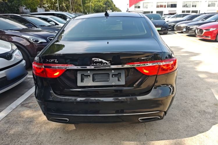 Used Jaguar XFL 2018 XFL 2.0T 250 PS Premium Edition Rear