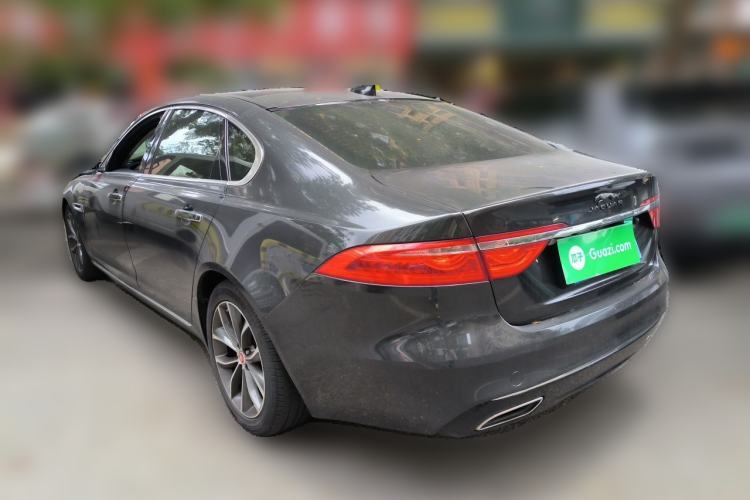 Used Jaguar XFL 2018 XFL 2.0T 250 PS Luxury Edition Rear Left 45 Deg