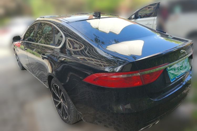Used Jaguar XFL 2018 XFL 2.0T 250 PS Luxury Edition Rear Left 45 Deg